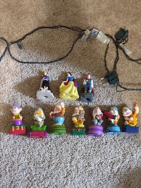 Disney Snow White Christmas Lights